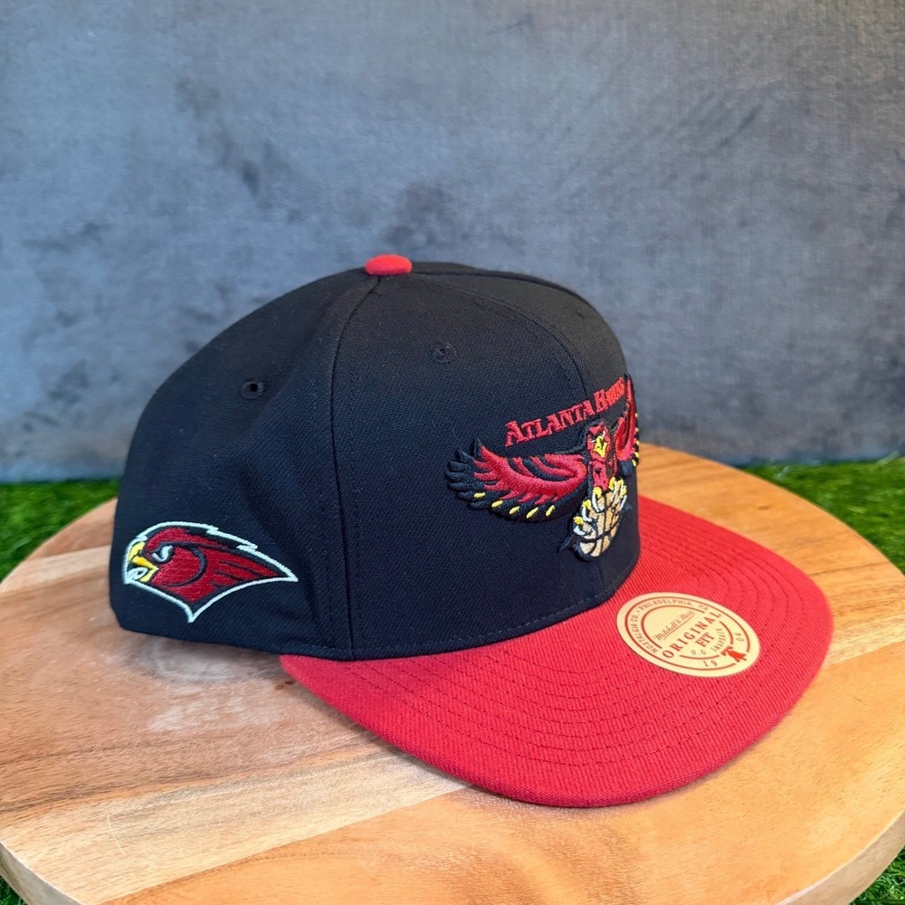 Mitchell Ness Atlanta Hawks NBA Snapback Mens One Size Black Red Flat Brim Hat